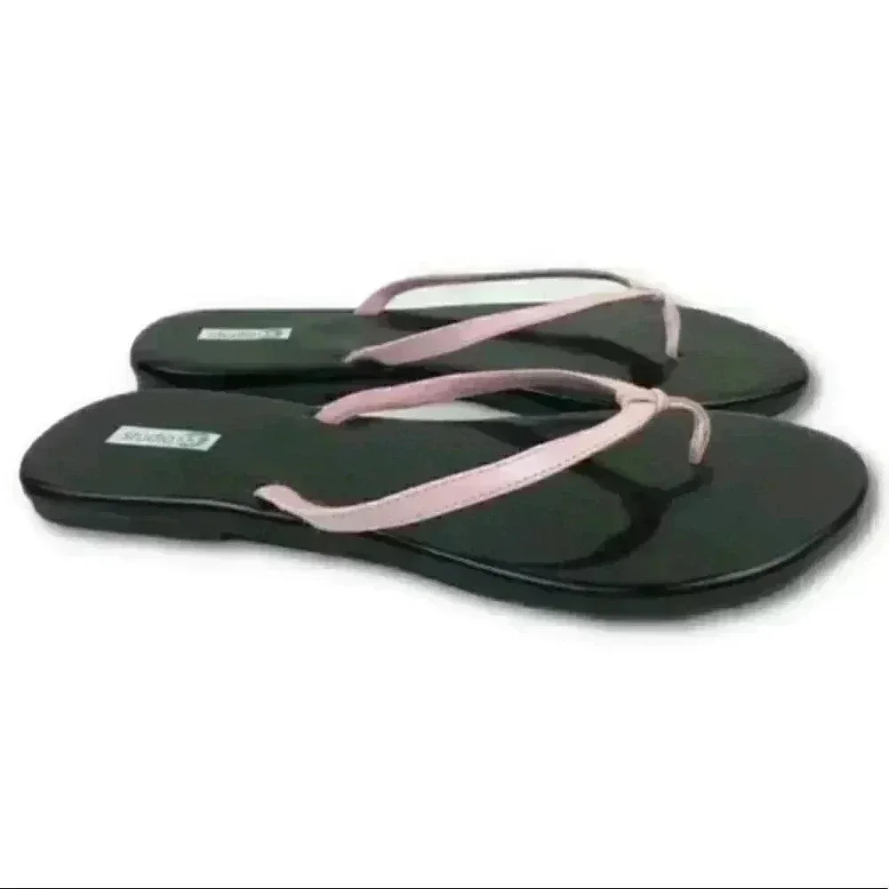 New Studio 35 Sandals Size Medium 7-8 Flip Flops